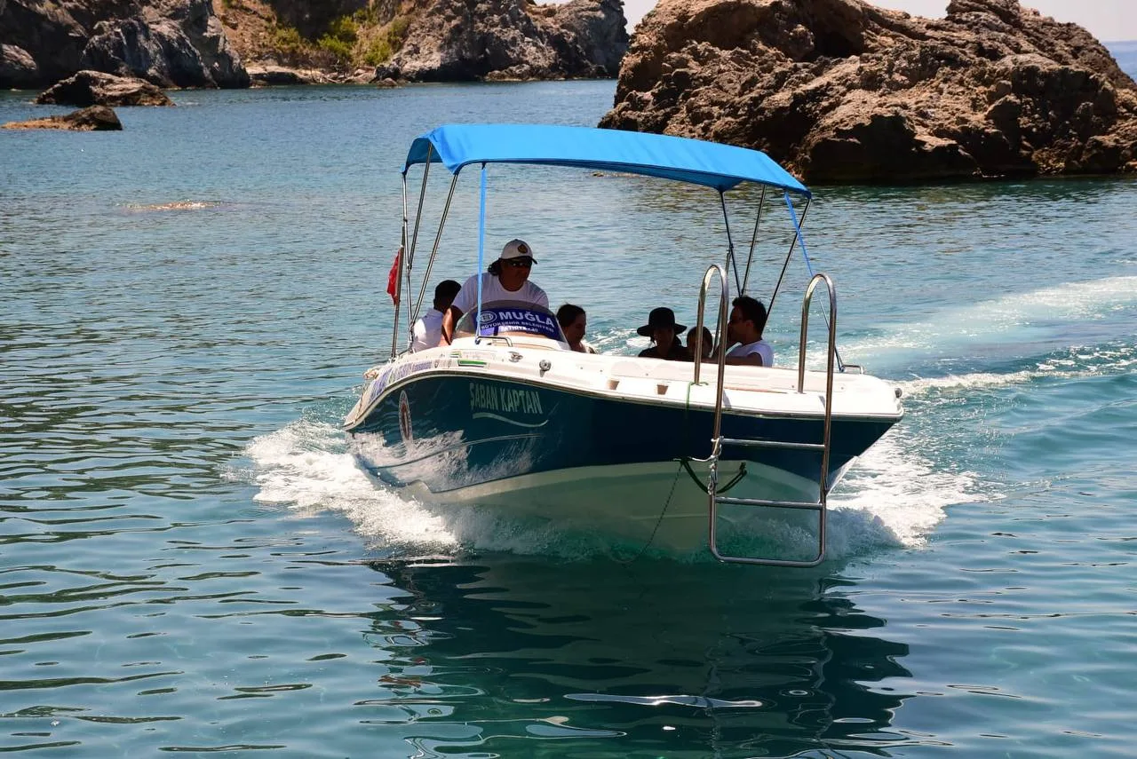 1722506039_speed_boat_rent_oludeniz_chillaxtravel (2)
